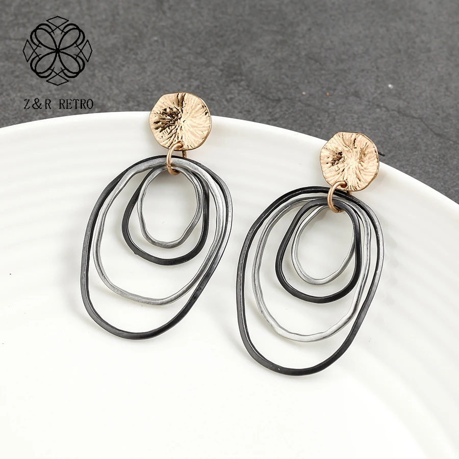Geometric Irregular Circle Earrings Metal Women Earrings Fashion Jewelry Push-back Vintage Stud Earrings Birthday Party Gift
Geometric Irregular Circle Earrings Metal Women Earrings Fashion Jewelry Push-back Vintage Stud Earrings Birthday Party Gift