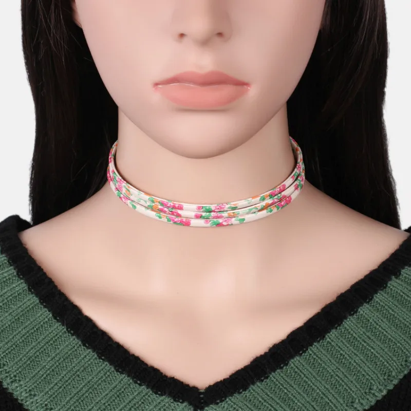 Черное кожаное ожерелье в стиле панк женские ожерелья-чокеры забавные розовые
