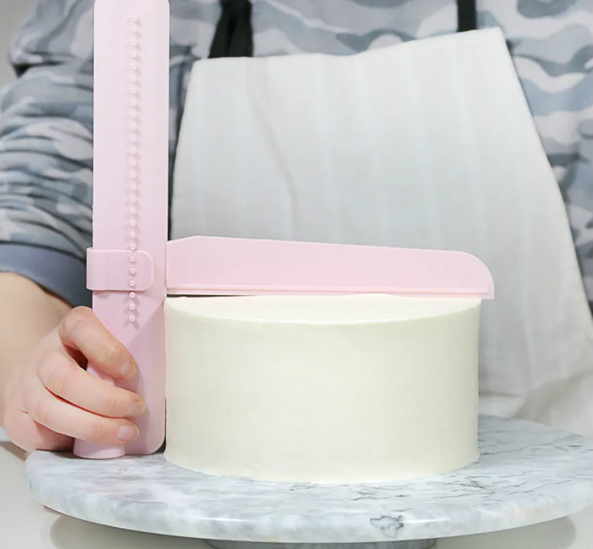 Cake Scraper Smoother Adjustable Fondant Spatulas Cake Edge Smoother Cream Decorating DIY Bakeware Tableware Kitchen Cake Tool
Cake Scraper Smoother Adjustable Fondant Spatulas Cake Edge Smoother Cream Decorating DIY Bakeware Tableware Kitchen Cake Tool
