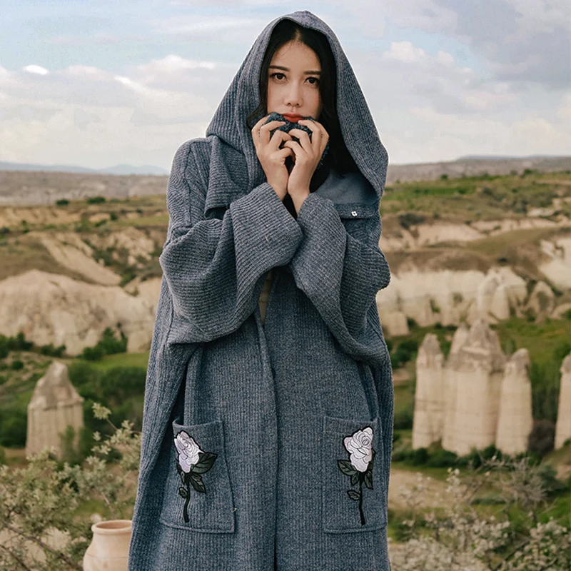 IRINAW249 New Arrival Autumn 2018 cute yarn ball embroidered pocket vintage oversized long knitted cardigan coat women
IRINAW249 New Arrival Autumn 2018 cute yarn ball embroidered pocket vintage oversized long knitted cardigan coat women