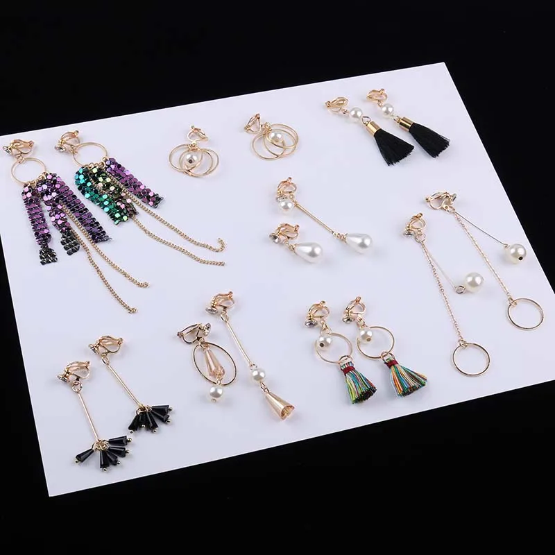 Trendy Korea Version Tassel Simulated Pearl Circle Clip On Earring Dangle Cute Without Pierced For Women Wedding Party Ear Clip
Trendy Korea Version Tassel Simulated Pearl Circle Clip On Earring Dangle Cute Without Pierced For Women Wedding Party Ear Clip