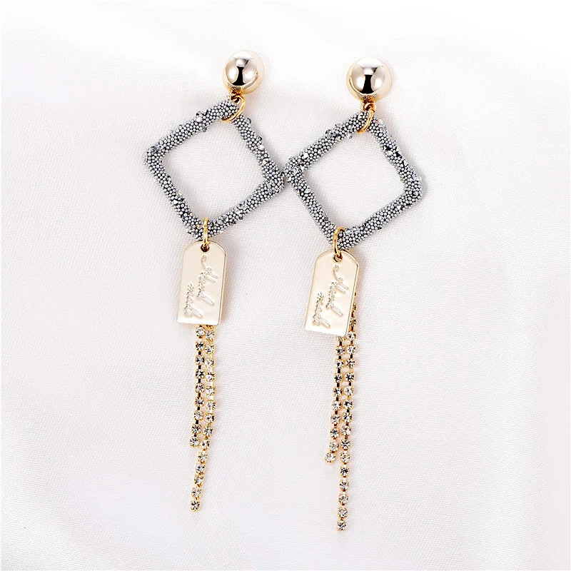 New 2018 Handmade fashion simple geometric square exaggeration long earrings girls popular drop earrings temperament women
New 2018 Handmade fashion simple geometric square exaggeration long earrings girls popular drop earrings temperament women