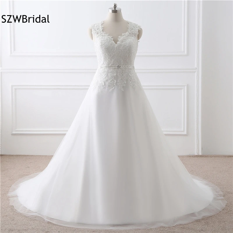 New Arrival Simple Plus size Wedding dress Lace Appliques Beaded Vestido de noiva Casamento Wedding dresses robe de mariee
New Arrival Simple Plus size Wedding dress Lace Appliques Beaded Vestido de noiva Casamento Wedding dresses robe de mariee