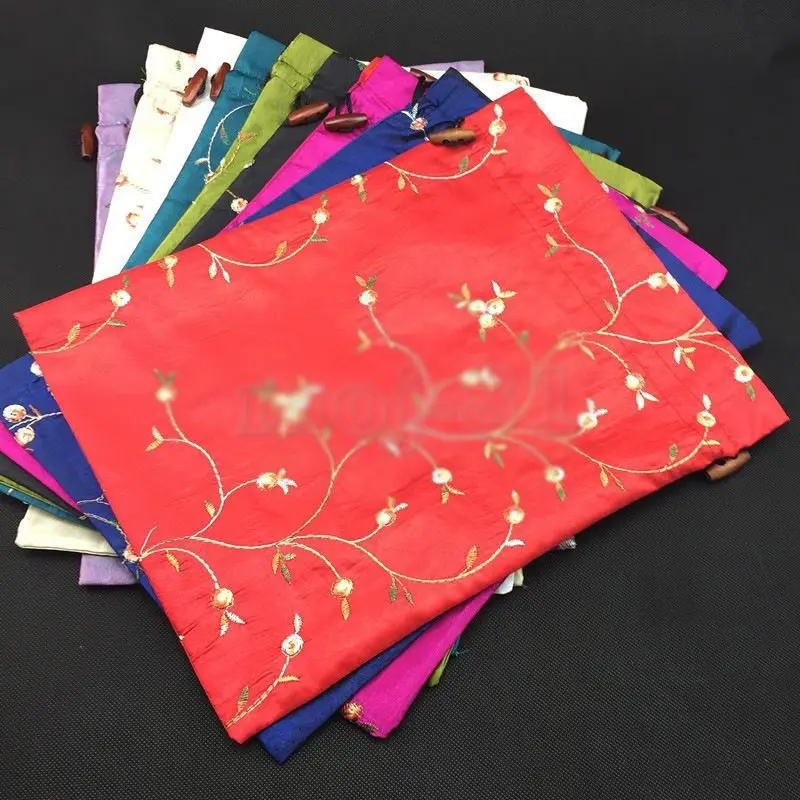 Wholesale Lots Chinese Handmade Embroidered Flower Silk Clothes Jewelry bags 15pcs Bag
Wholesale Lots Chinese Handmade Embroidered Flower Silk Clothes Jewelry bags 15pcs Bag