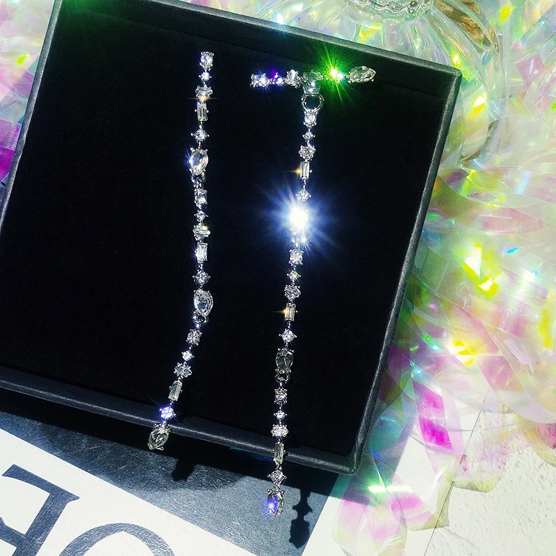 DREJEW Korean Long Tassel Rhinestone Statement Earrings 2019 Summer 925 Water Drop Earrings Sets for Women Wedding Jewelry 6921
DREJEW Korean Long Tassel Rhinestone Statement Earrings 2019 Summer 925 Water Drop Earrings Sets for Women Wedding Jewelry 6921