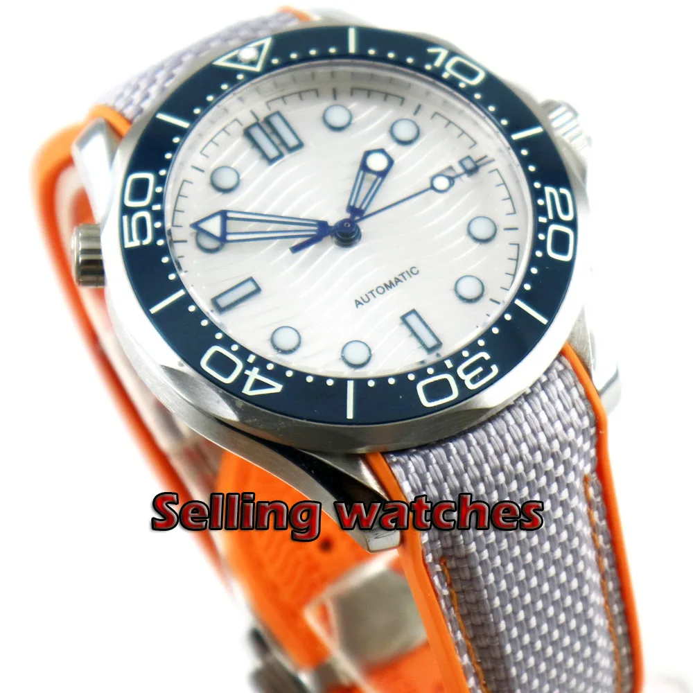 Luxury 41mm men's watch navy Silver dial super luminous saphire glass blue Ceramic Bezel Automatic movement wrist watch men
Luxury 41mm men's watch navy Silver dial super luminous saphire glass blue Ceramic Bezel Automatic movement wrist watch men