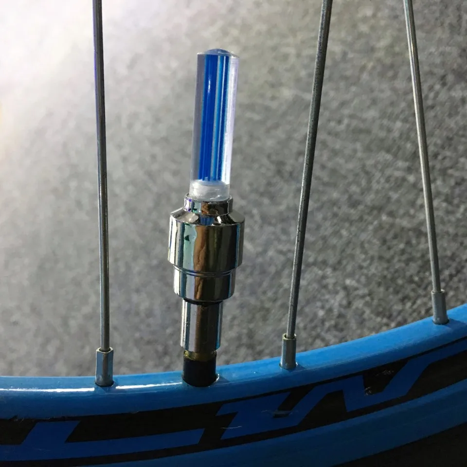 4PCS/Lot LED Bicycle Lights Wheel Tire Valve Caps Bike Accessories Cycling Lantern Spokes Bike Lamp Color blue Green Pink Yellow
4PCS/Lot LED Bicycle Lights Wheel Tire Valve Caps Bike Accessories Cycling Lantern Spokes Bike Lamp Color blue Green Pink Yellow