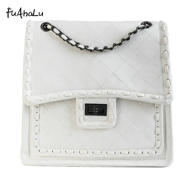 FuAhaLu Autumn new rhombic embroidery line shoulder bag Korean version of the wild Messenger small flap bag
FuAhaLu Autumn new rhombic embroidery line shoulder bag Korean version of the wild Messenger small flap bag