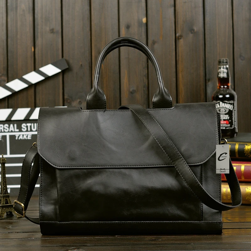 Designer Men's Briefcase Crazy horse Leather Crossbody Bags Vintage Shoulder Bags Business office Laptop bag Men Travel bag 2021
Designer Men's Briefcase Crazy horse Leather Crossbody Bags Vintage Shoulder Bags Business office Laptop bag Men Travel bag 2021