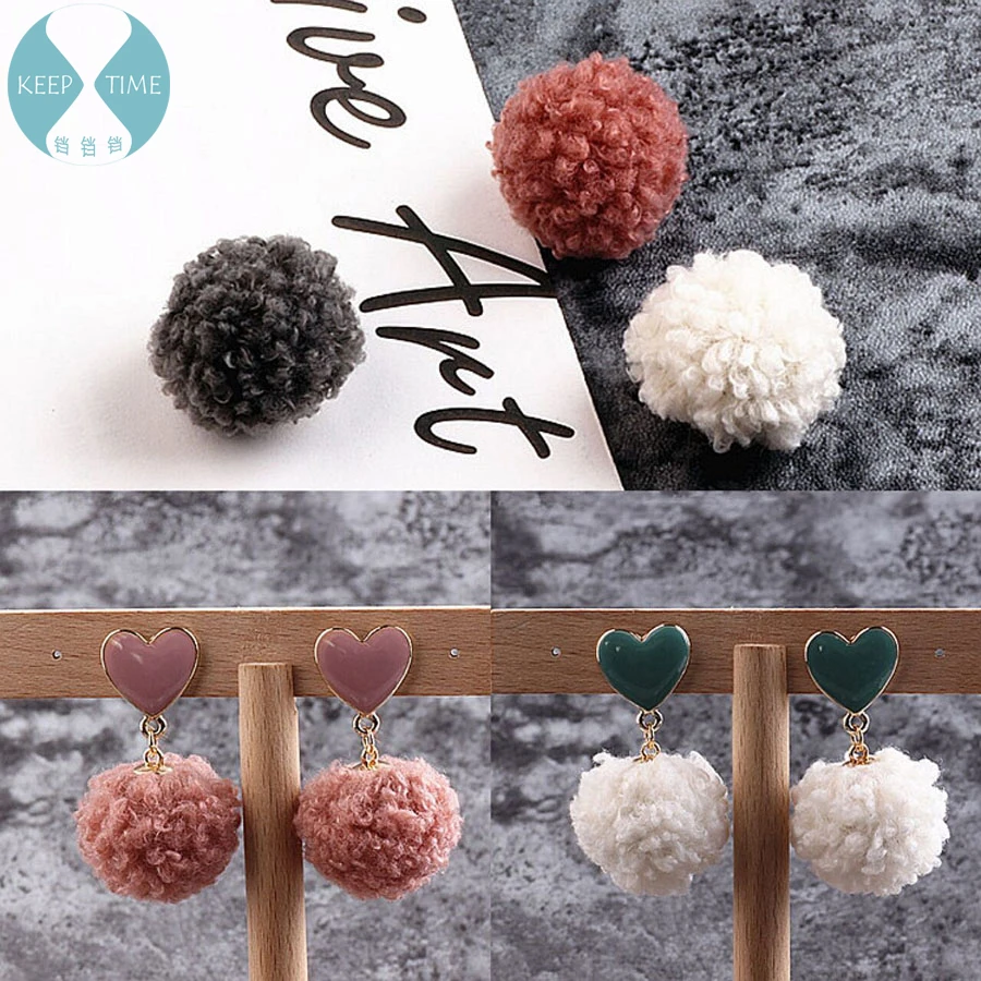 Ritoule DIY handmade jewelry accessories lamb hair ball hanging with autumn and winter models earrings material pendant
Ritoule DIY handmade jewelry accessories lamb hair ball hanging with autumn and winter models earrings material pendant