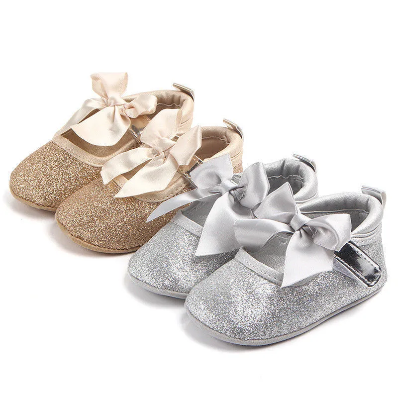 2019 new cute newborn baby soft sequins butterfly crib shoes sports shoes baby cotton shine causal party baby shoes 9-18M
2019 new cute newborn baby soft sequins butterfly crib shoes sports shoes baby cotton shine causal party baby shoes 9-18M