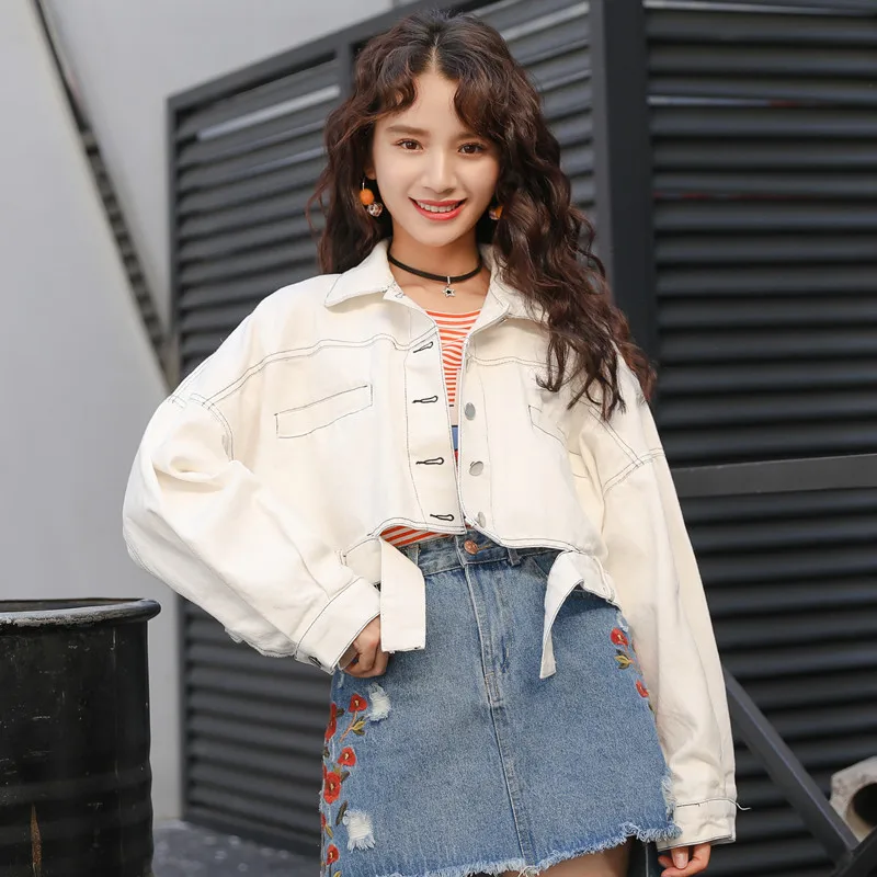 Real shot fashion casual jacket 2019 spring new retro candy color short denim jacket female student jacket
Real shot fashion casual jacket 2019 spring new retro candy color short denim jacket female student jacket
