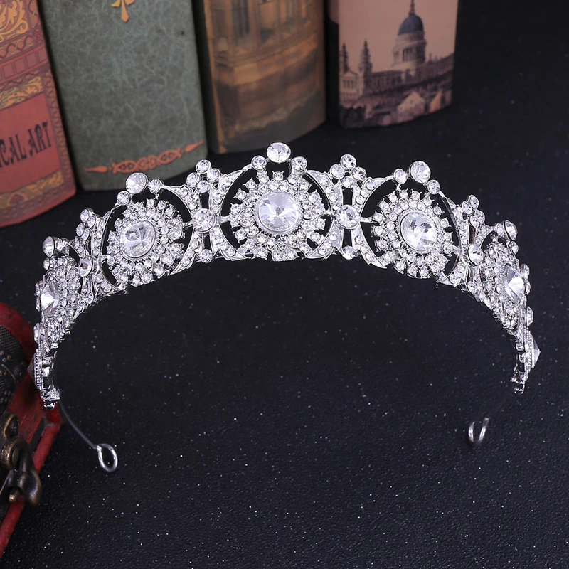 SLBRIDAL Clear Crystal Rhinestones Wedding Tiara Headband Bridal Queen Princess Pageant Crown Bridesmaids Women Jewelry
SLBRIDAL Clear Crystal Rhinestones Wedding Tiara Headband Bridal Queen Princess Pageant Crown Bridesmaids Women Jewelry