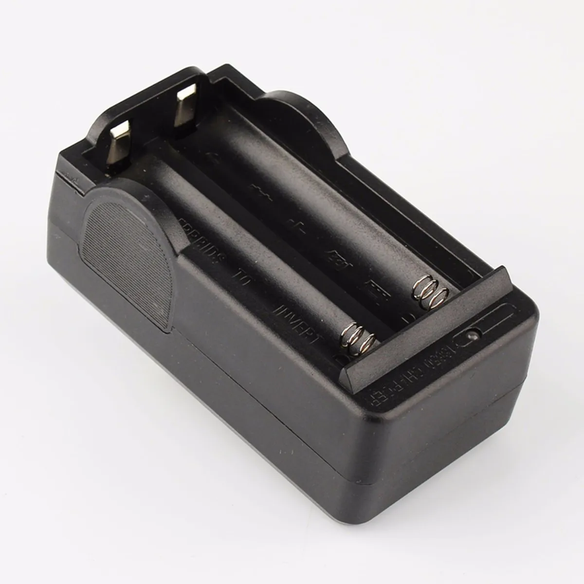 JIGUOO Newest 2pcs 3800mAh 18650 Li-ion Rechargeable Battery + Dual Charger Lithium Ion Battery 4.2V Intelligent Charge
JIGUOO Newest 2pcs 3800mAh 18650 Li-ion Rechargeable Battery + Dual Charger Lithium Ion Battery 4.2V Intelligent Charge