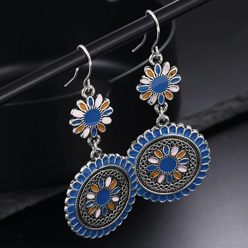 1pair Vintage Ethnic Flower Enamel Drop Dangle Earrings Hook Ear Studs Jewelry Gift New
1pair Vintage Ethnic Flower Enamel Drop Dangle Earrings Hook Ear Studs Jewelry Gift New