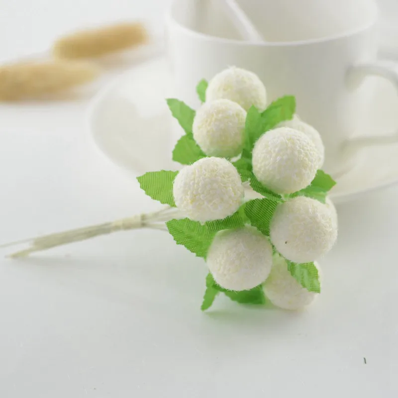 50pcs Artificial Flowers For home Wedding car Decoration DIY Pompom Wreath Gift box toys Fake flower lovely Foam simulation ball
50pcs Artificial Flowers For home Wedding car Decoration DIY Pompom Wreath Gift box toys Fake flower lovely Foam simulation ball