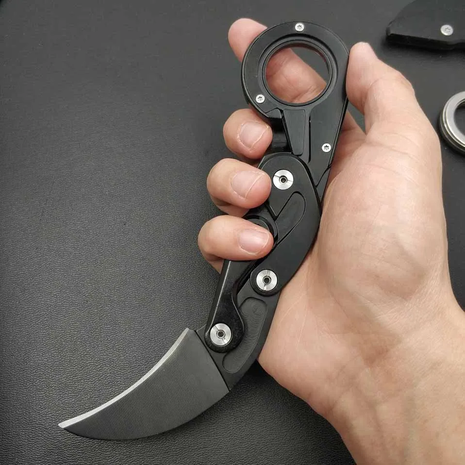 Swayboo Mechanical folding knife Karambit CS GO claw knife survival ring knife Pocket Portable Clip tools mini EDC outdoor tool
Swayboo Mechanical folding knife Karambit CS GO claw knife survival ring knife Pocket Portable Clip tools mini EDC outdoor tool