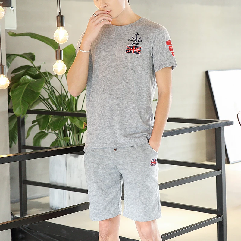 Мужской летний комплект из двух предметов футболка с коротким рукавом и шорты