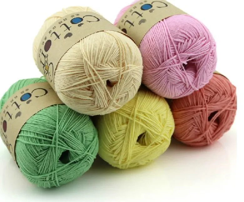 100% Cotton yarn for knitting 16s/3 in colour hand knitting baby sweater Eco-Friendly yarns 125 balls small wholesale on sale
100% Cotton yarn for knitting 16s/3 in colour hand knitting baby sweater Eco-Friendly yarns 125 balls small wholesale on sale
