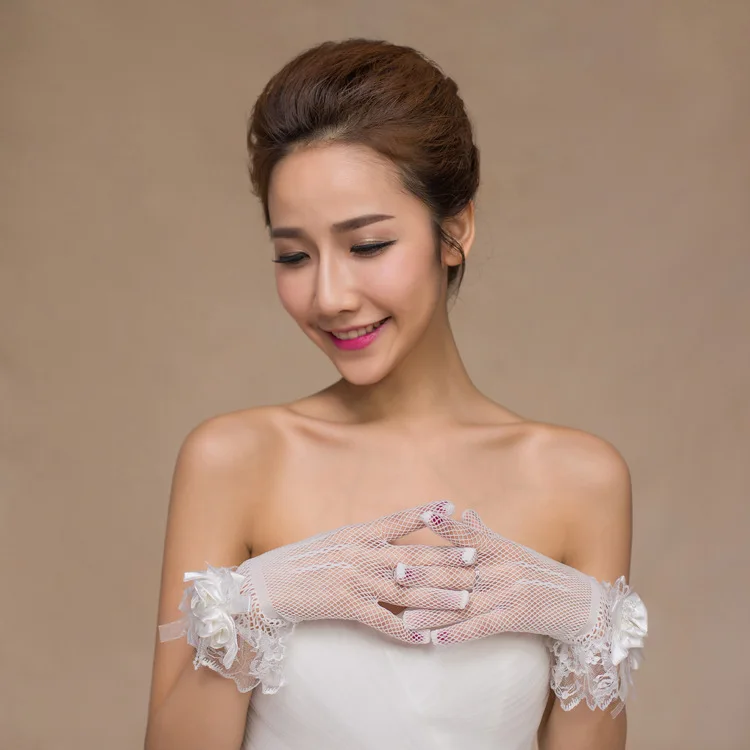Fashion Bridal Gloves Lace Finger Short Wedding Accessories White Wrist Length ST05 | Свадьбы и торжества