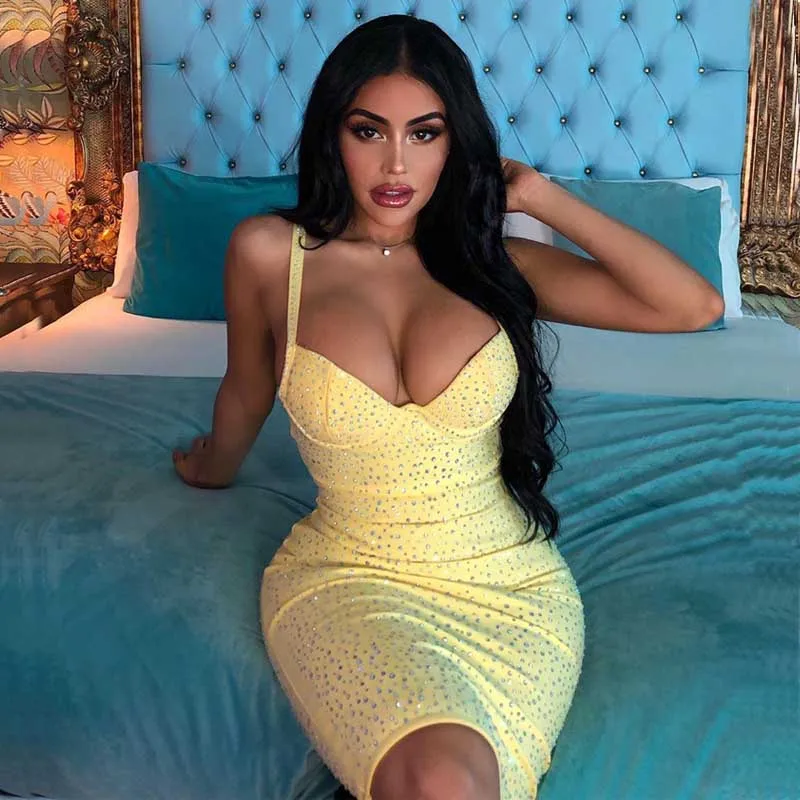 Wholesale 2020 summer New woman's dress Yellow pink Rhinestone Sexy luxurious celebrity Boutique cocktail party bandage dress
Wholesale 2020 summer New woman's dress Yellow pink Rhinestone Sexy luxurious celebrity Boutique cocktail party bandage dress