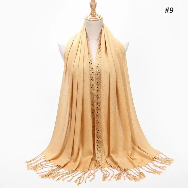 fashionable Maxi Scarf Tassel Shawl Shimmer Viscose hijabs Islamic rhinestone hijab plain kopftuch niqab Turkish scarves
fashionable Maxi Scarf Tassel Shawl Shimmer Viscose hijabs Islamic rhinestone hijab plain kopftuch niqab Turkish scarves