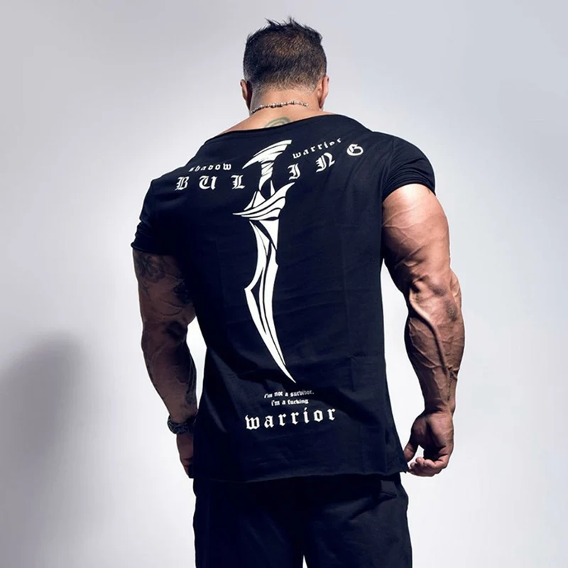 Новая спортивная рубашка для фитнеса Мужская быстросохнущая бега футболка