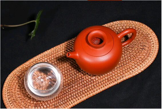 2019 Yixing famous authentic Zisha fair pots Huanglongshan Ore Zhu mud purple teapot tea set 
2019 Yixing famous authentic Zisha fair pots Huanglongshan Ore Zhu mud purple teapot tea set