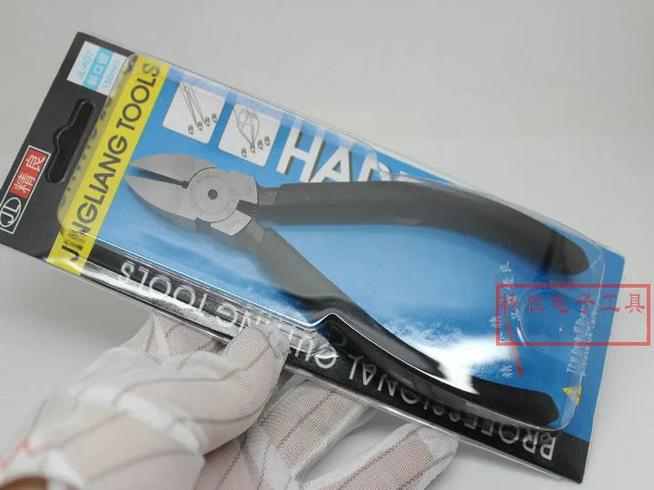 Taiwan Jingliang Brand JL-A07 150mm (6inch) Diagonal Pliers Super Hard Cable Cutter For Cutting plastic, wires, element feet etc
Taiwan Jingliang Brand JL-A07 150mm (6inch) Diagonal Pliers Super Hard Cable Cutter For Cutting plastic, wires, element feet etc