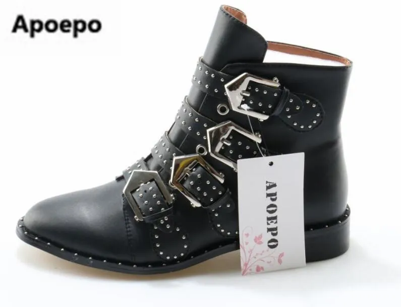 Sales women boots Diamond ankle boots round toe rivets studded riding boots black leather motorcycle boots 2022 boots feminina
Sales women boots Diamond ankle boots round toe rivets studded riding boots black leather motorcycle boots 2022 boots feminina