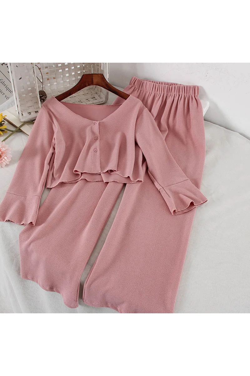 2019 new fashion women's two piece set Flare sleeves knitwear wide leg pants straight suit pants
2019 new fashion women's two piece set Flare sleeves knitwear wide leg pants straight suit pants