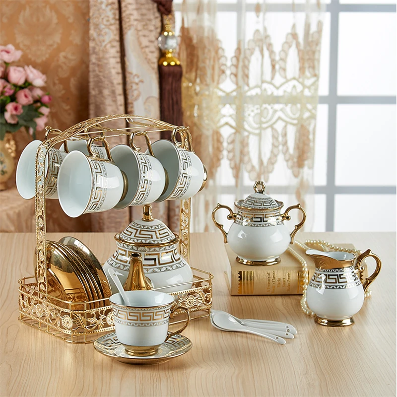 6pcs-set European tea coffee cup afternoon tea set coffee set bone china English cup saucer household drinkware gift for friends
6pcs-set European tea coffee cup afternoon tea set coffee set bone china English cup saucer household drinkware gift for friends