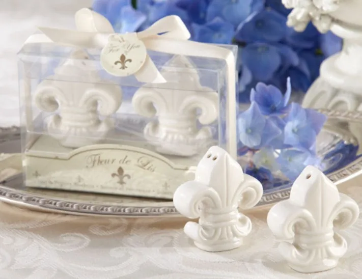 Valentine's Day New arrival wholesale 80sets Fleur-de-Lis Ceramic Salt & Pepper Shakers Wedding favor
Valentine's Day New arrival wholesale 80sets Fleur-de-Lis Ceramic Salt & Pepper Shakers Wedding favor