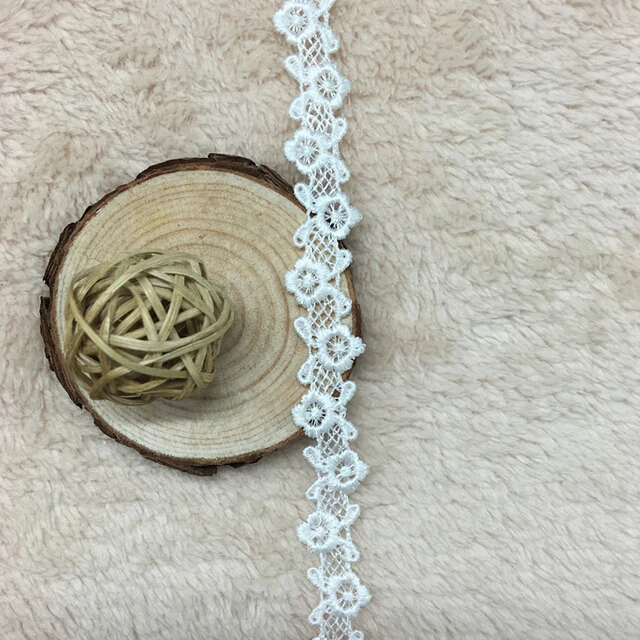 Free Shipping 30Yards 13mm High Quality Handmade DIY Lace Trim Trimming Embroidery Sewing Fabric Ribbon DIY Garment Accessories
Free Shipping 30Yards 13mm High Quality Handmade DIY Lace Trim Trimming Embroidery Sewing Fabric Ribbon DIY Garment Accessories