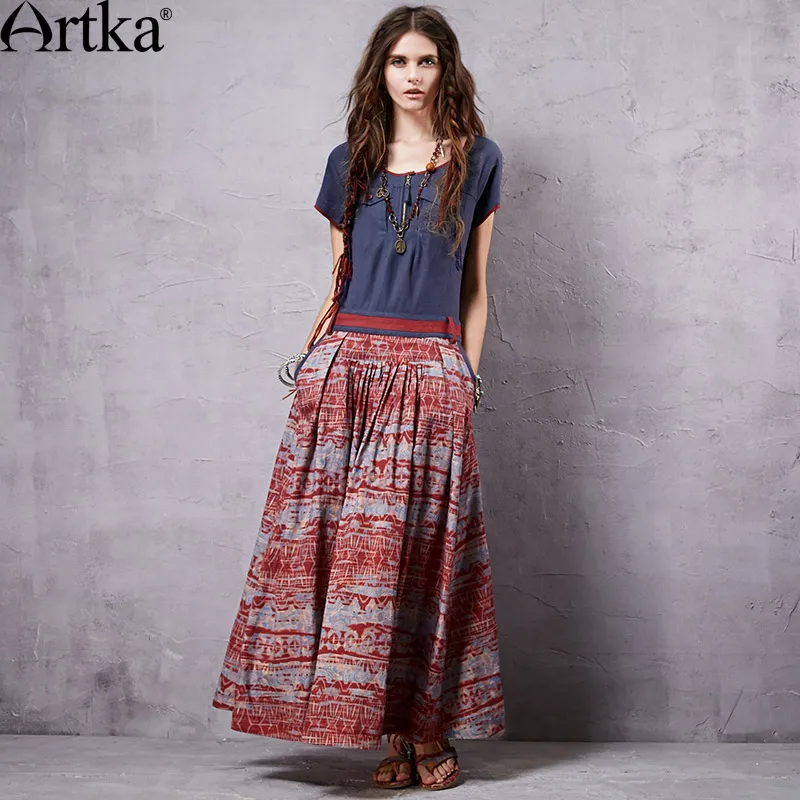 ARTKA Women's Summer New Provins Vintage Patchwork Elegant Dress O-Neck Cotton One-piece Slim Dress LA14553X
ARTKA Women's Summer New Provins Vintage Patchwork Elegant Dress O-Neck Cotton One-piece Slim Dress LA14553X