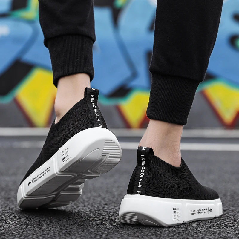 2019 Outdoor Men trainers Comfortable profession sports running shoes for adult Comfortable Breathable Sneakers Soft and light
2019 Outdoor Men trainers Comfortable profession sports running shoes for adult Comfortable Breathable Sneakers Soft and light