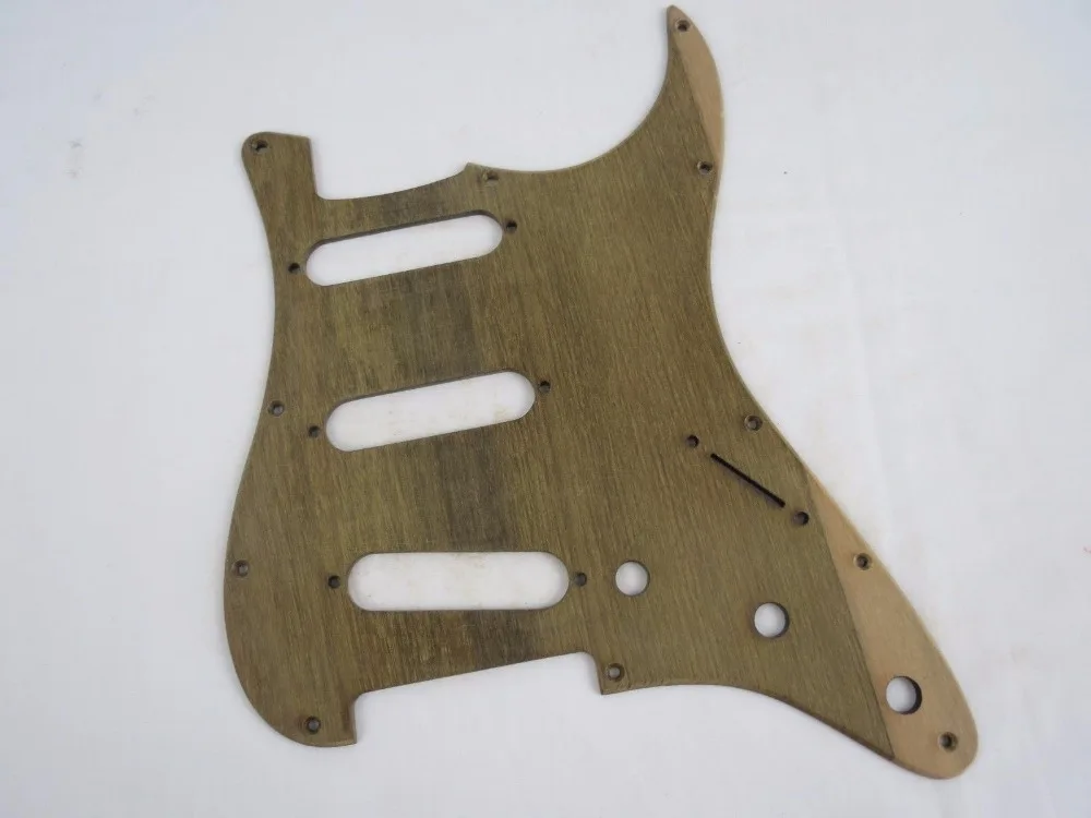 1 шт. твердая древесина ручной работы древесина китайской софоры SSS Pickguard #3395
1 шт. твердая древесина ручной работы древесина китайской софоры SSS Pickguard #3395
