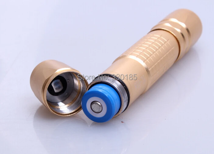 AAA High Power Military 100W 100000M 532nm Powerful Green Laser Pointer Pen Lazer Light Focus Burning Burn Cigarettes Hunting
AAA High Power Military 100W 100000M 532nm Powerful Green Laser Pointer Pen Lazer Light Focus Burning Burn Cigarettes Hunting