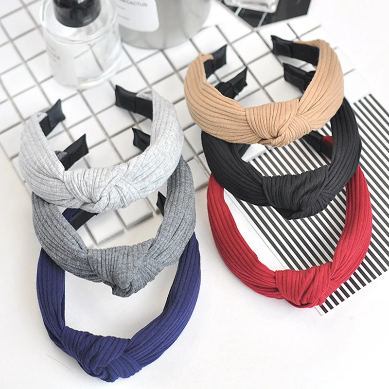 Multicolor Fashion trend knot head hoop women girls hair band headbands accessories for women scrunchy ornaments headdress tiara
Multicolor Fashion trend knot head hoop women girls hair band headbands accessories for women scrunchy ornaments headdress tiara
