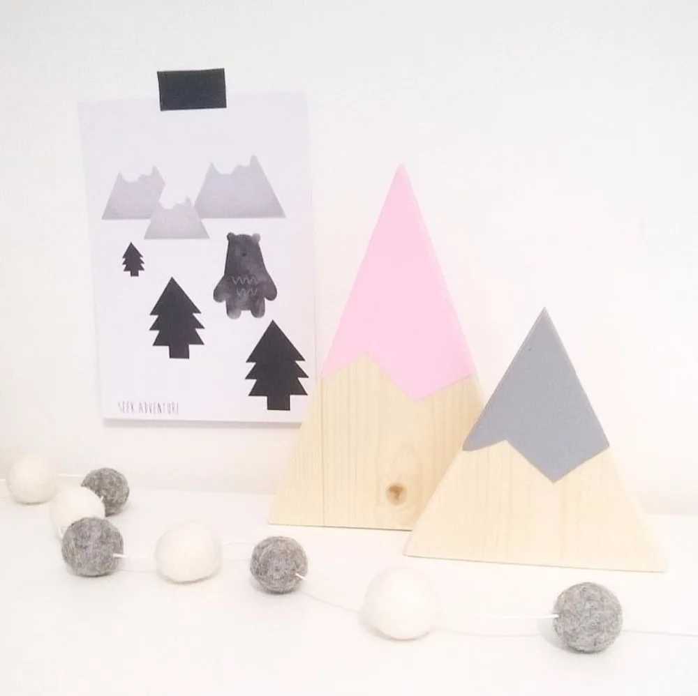 2PCS/SET Wooden Crafts Hill Set Of Ornaments Toy Creative Decoration Baby Toys Take Props Figurines & Miniatures Crafts MH 008
2PCS/SET Wooden Crafts Hill Set Of Ornaments Toy Creative Decoration Baby Toys Take Props Figurines & Miniatures Crafts MH 008