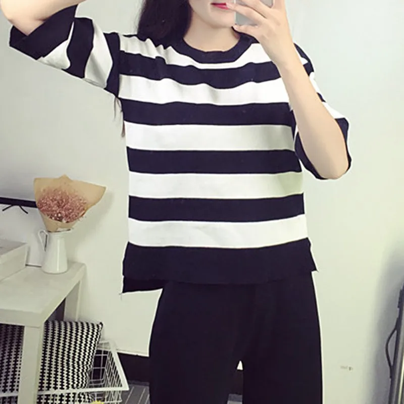 Summer Sets Women's Fashion Casual Striped T-shirt + Loose Nine Wide Leg Pants Tide Set
Summer Sets Women's Fashion Casual Striped T-shirt + Loose Nine Wide Leg Pants Tide Set