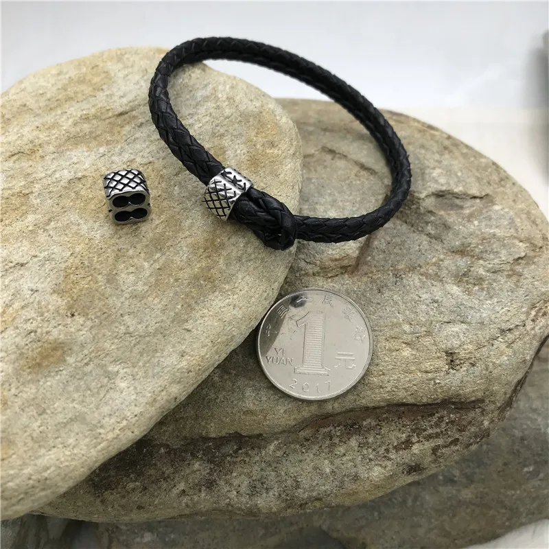 6*3mm Four Hole 316l Stainless Steel Square Buckle Use Beads Charms For Cord Leather Bracelet DIY Jewelry Making
6*3mm Four Hole 316l Stainless Steel Square Buckle Use Beads Charms For Cord Leather Bracelet DIY Jewelry Making