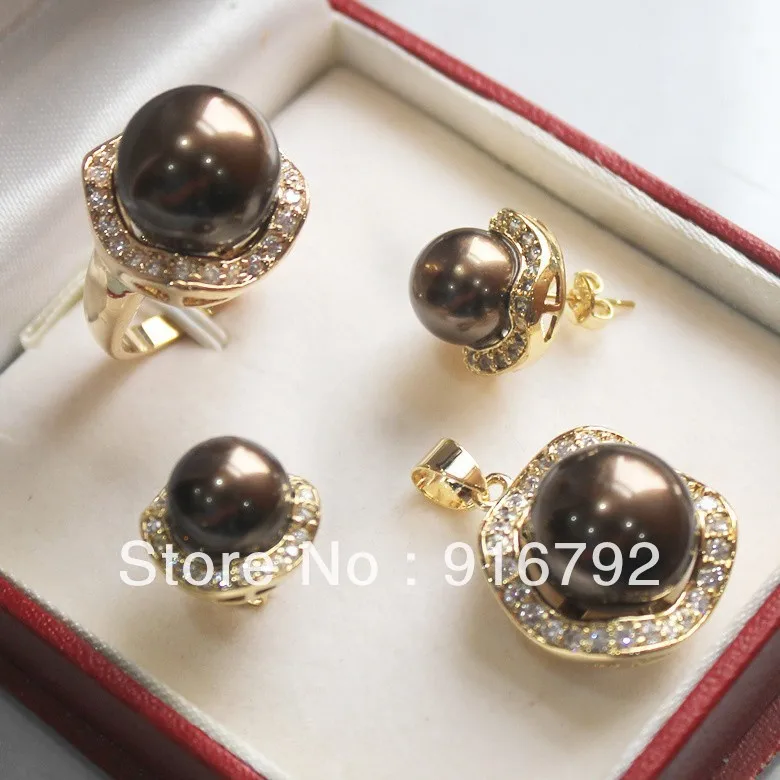 free shipping >>>>charming Jewellery chocolate seashell pearl pendant Necklace earrings
free shipping >>>>charming Jewellery chocolate seashell pearl pendant Necklace earrings