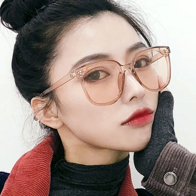 M Nail Sunglasses For Women Brand Jelly Shades Big Frame Sun Glasses New Type Glasses Ladies Eyewear oculos de sol
M Nail Sunglasses For Women Brand Jelly Shades Big Frame Sun Glasses New Type Glasses Ladies Eyewear oculos de sol