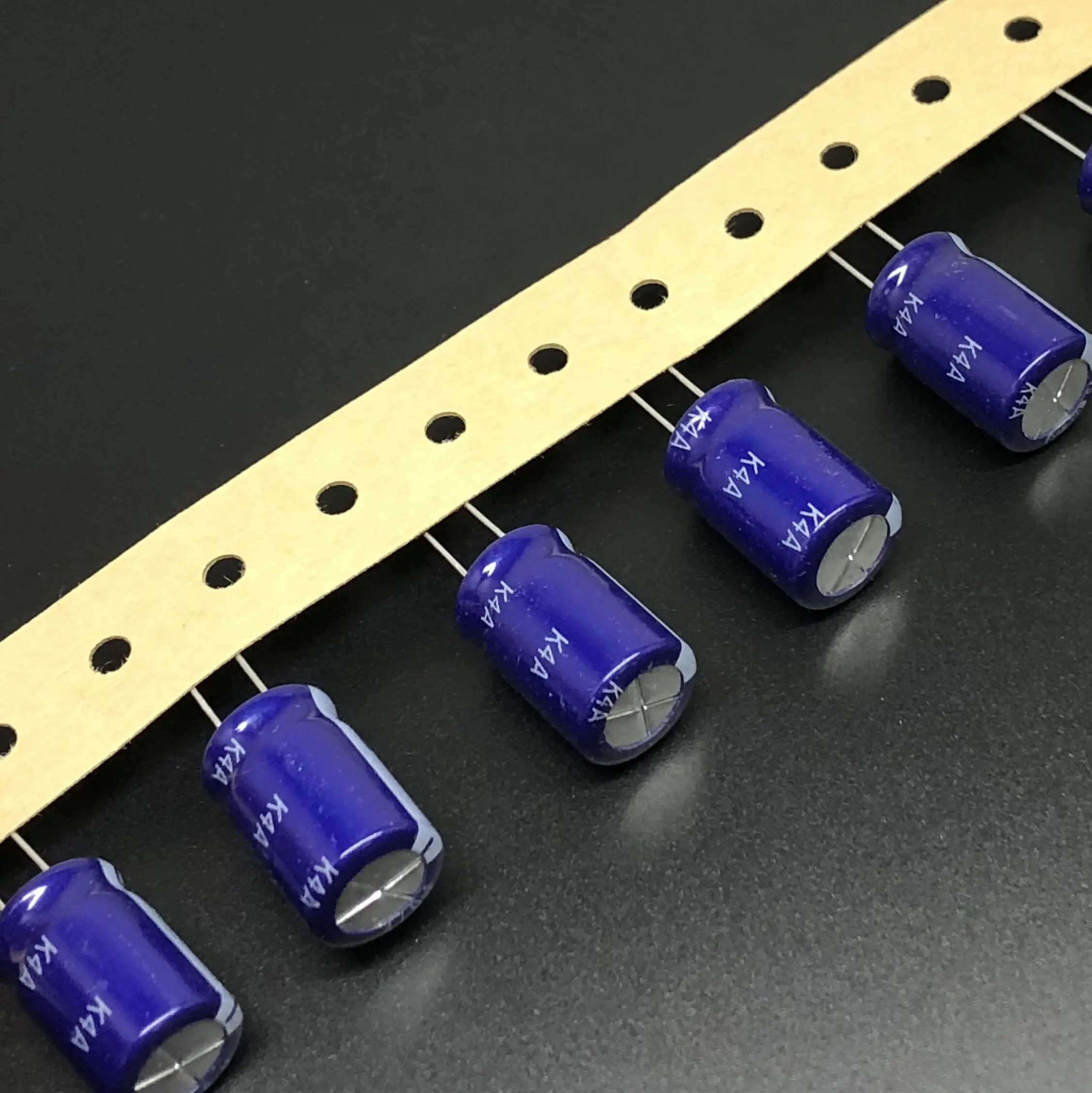 5pcs/50pcs 470uF 25V SAMWHA SA Series 13x20mm 25V470uF High Quality Aluminum Electrolytic Capacitor
5pcs/50pcs 470uF 25V SAMWHA SA Series 13x20mm 25V470uF High Quality Aluminum Electrolytic Capacitor