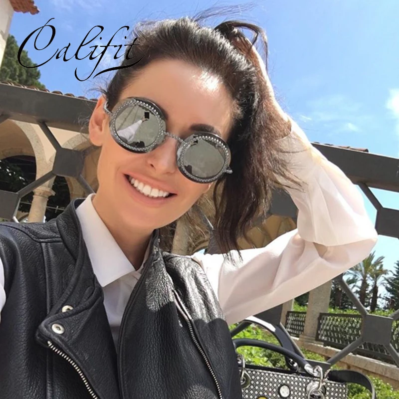 CALIFIT серебряное зеркало Для женщин заклепки Sunglas Круглые Солнцезащитные очки
