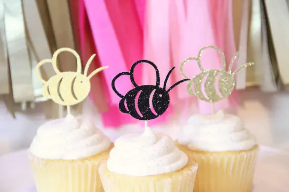 Glitter Bumble Bee cupcake toppers sweet wedding party/Bridal Baby Shower/Birthday party food picks
Glitter Bumble Bee cupcake toppers sweet wedding party/Bridal Baby Shower/Birthday party food picks