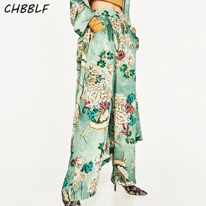 Spring And Summer New European Printed Pants Fashion Loose Trousers Women Loose Pants Pop180
Spring And Summer New European Printed Pants Fashion Loose Trousers Women Loose Pants Pop180