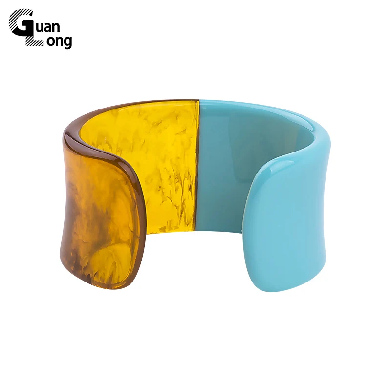GuanLong 2021 New Fashion Two-Color Lucite Resin Bracelets & Bangles Cuff Acrylic for Women's Bohemian Bracelet Gift Wholesale
GuanLong 2021 New Fashion Two-Color Lucite Resin Bracelets & Bangles Cuff Acrylic for Women's Bohemian Bracelet Gift Wholesale