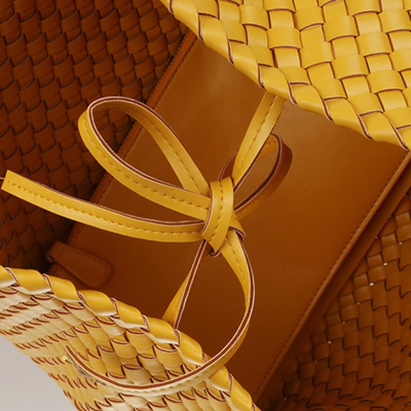 BENVICHED hand-woven women's bag spring summer new European and American tide single shoulder vegetable basket women casual bag
BENVICHED hand-woven women's bag spring summer new European and American tide single shoulder vegetable basket women casual bag